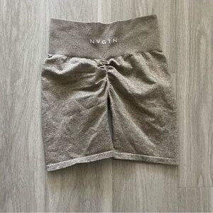 Nvgtn scrunch shorts